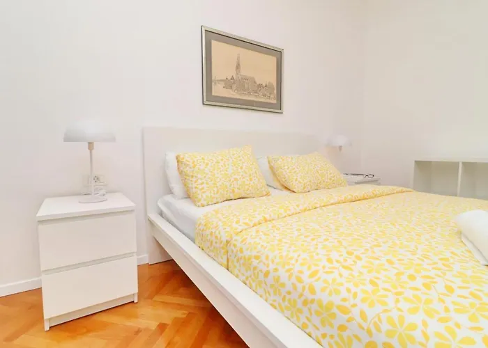 Feriehus House Rosemary